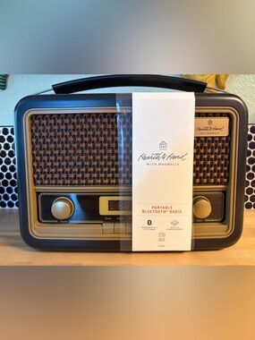 Hearth & Hand Bluetooth Radio and Speaker